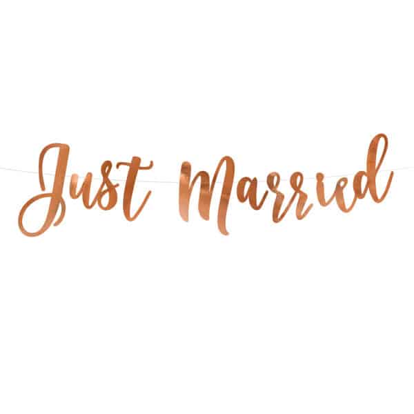 just-married-vanik